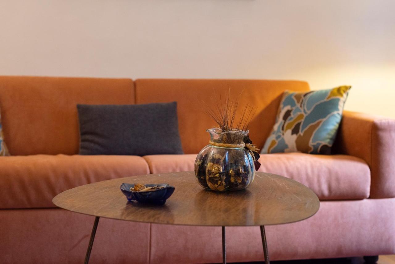 La Floridea Apartment เนเปิลส์ ภายนอก รูปภาพ